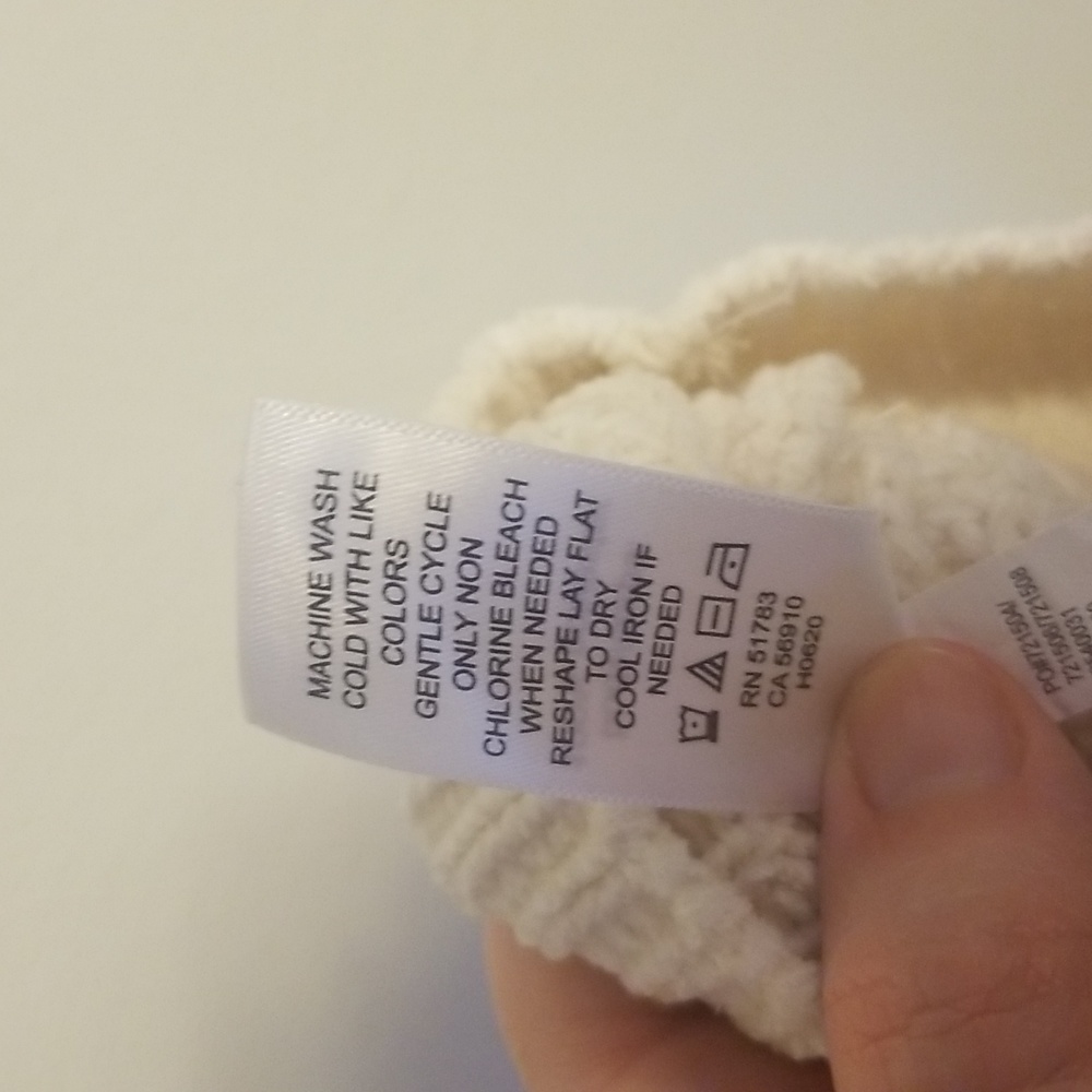 Maurice's ivory/white pullover knitted sweater size Large. - Picture 7 of 7